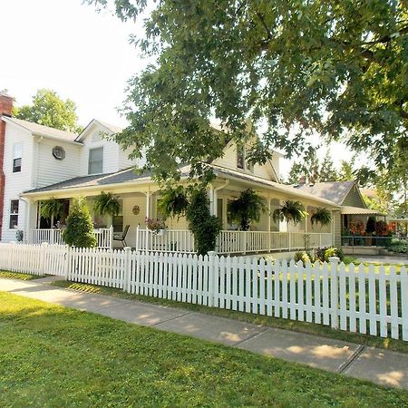 Finlay House Bed And Breakfast Niagara - On - The - Lake المظهر الخارجي الصورة