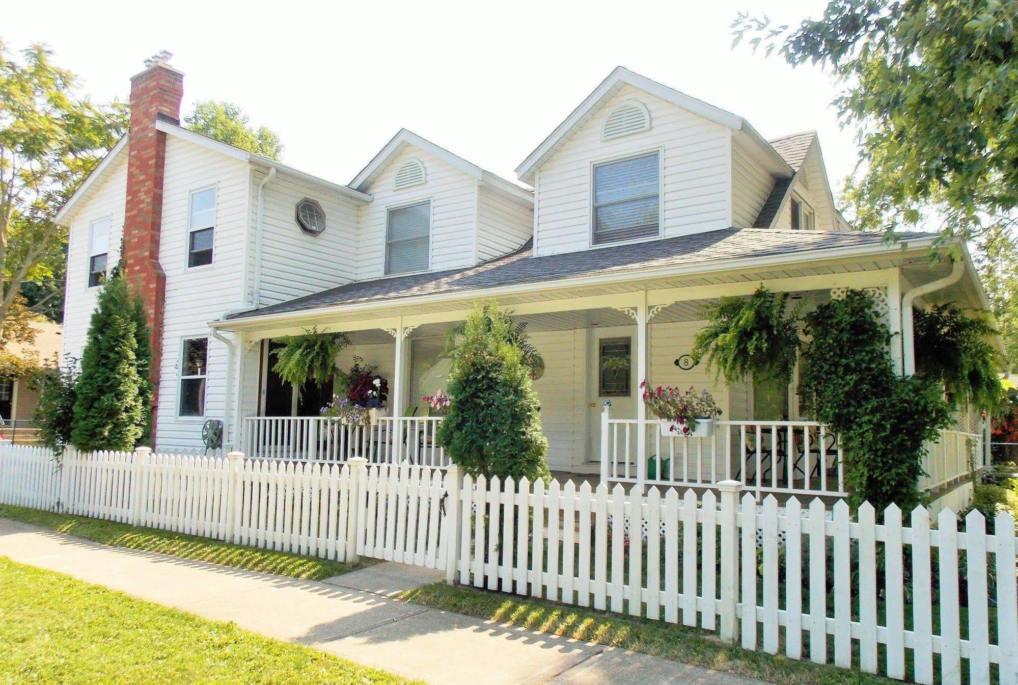 Finlay House Bed And Breakfast Niagara - On - The - Lake المظهر الخارجي الصورة