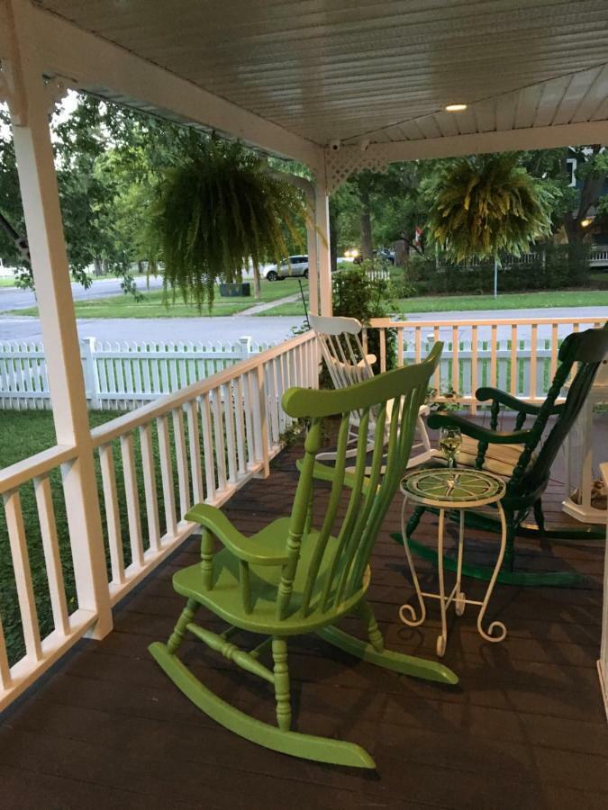 Finlay House Bed And Breakfast Niagara - On - The - Lake المظهر الخارجي الصورة